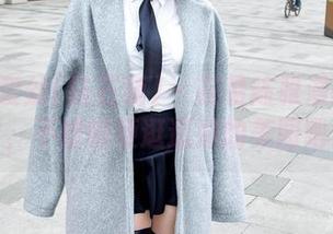 AISS爱丝(钻石版) – 在看陈雅漫的礼服时，不妨顺便逛逛她的美图吧！