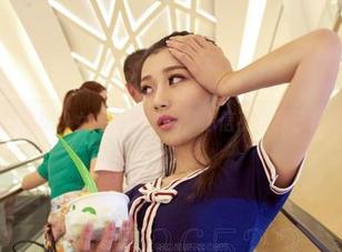 急需爱丝柔软少女的高清壁纸，你信不信我已经用烂了？