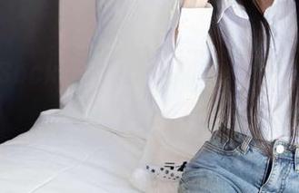 BoBoSocks袜啵啵 – 再也不怕脚疼，甜甜圈的马丁靴写真