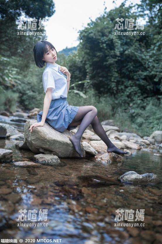 MTYH喵糖映画 - 精选写真：镜酱的清纯美丽，不小心把清梦也拍透明了？