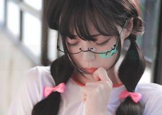 旧衣柜里寻宝，Mozzi(모찌)的复古风合集惹人边看边想
