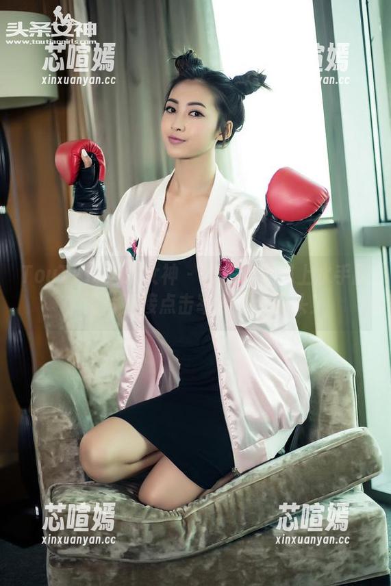TouTiao头条女神 - 当美纳子遇上水手服，图片直接点击率翻了个跟头！