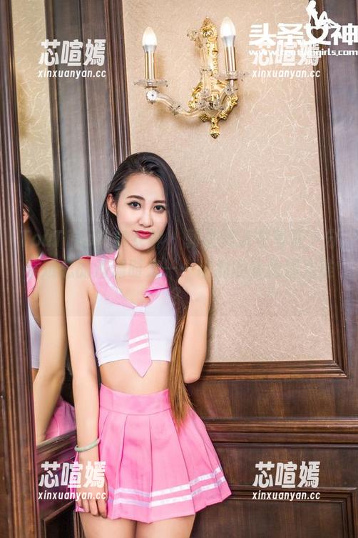 TouTiao头条女神 - 郭美美泳衣写真，分享难忘的海滩时光——谁射的水枪那么准？