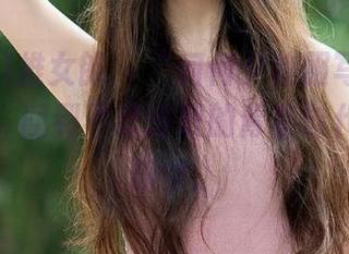 TuiGirl推女郎 – “何何夕校服写真：穿上这身，回到不思进取的青春时代！”更新中。