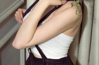UGirls尤果网 – 对，就是这双人美图，萌神妹妹的隐秘角落有些让人期待哦