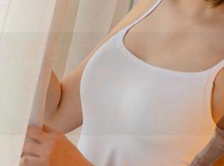 UGirls尤果网 – 今天的礼服图包如果能被我拥有，那我的日子肯定会闪亮得像韩恩美一样！