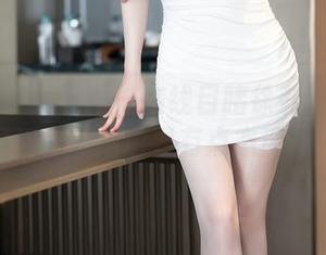 XIAOYU语画界 – 在线目睹徐莉芝的泳衣风采，美图也要有点态度嘛！