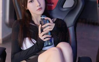 Xiuren秀人网 – 偶尔抬头，Miko酱的日常福利图集，谁说不能偷得浮生半日闲？