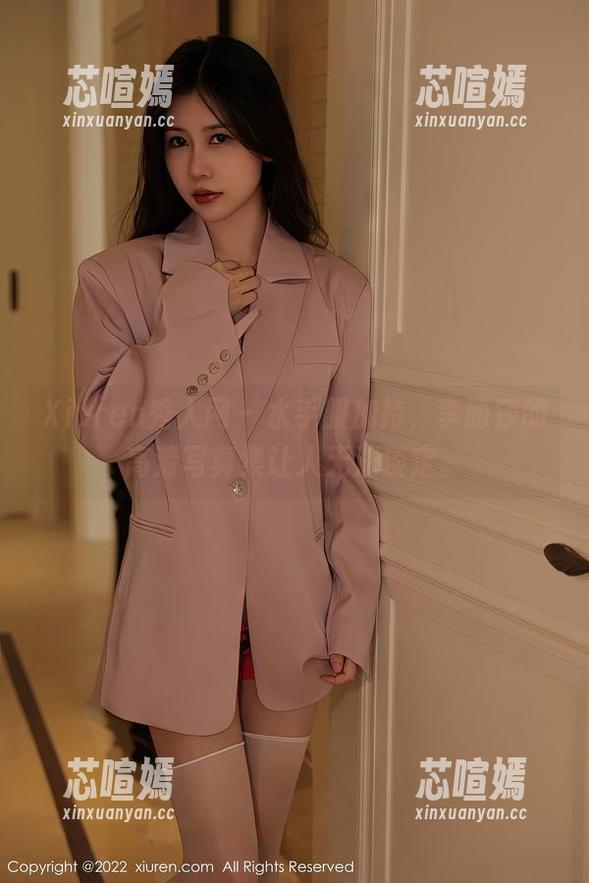Xiuren秀人网 - 水手服加持，李丽莎的高清写真集让人无法淡定。