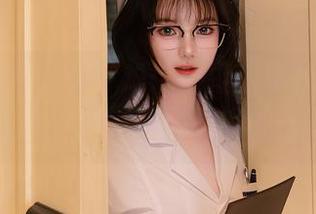 Xiuren秀人网 – 难以抗拒！李佳芮Cherie最新夏日美图，真想讨一打。