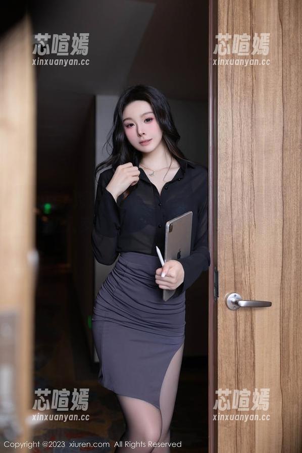 Xiuren秀人网 - 更新来啦，糯美子mini带你进入萝莉少女的糖果屋，心脏承受能力要给力哦！