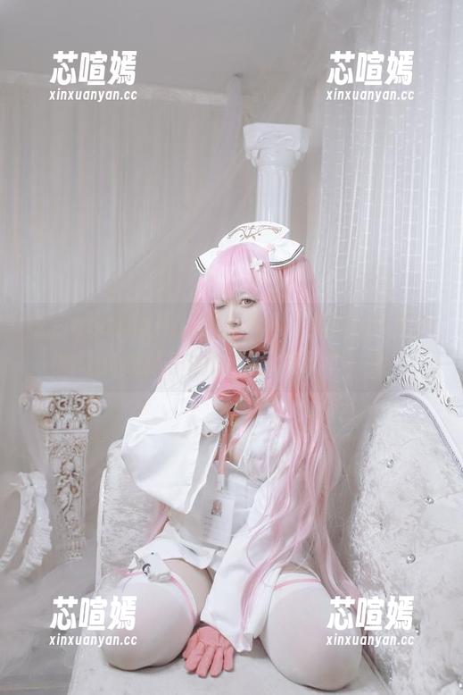 唔，asagiriai(爱ちゃん)的网袜在线图集让我对袜子的理解又深入了一层…