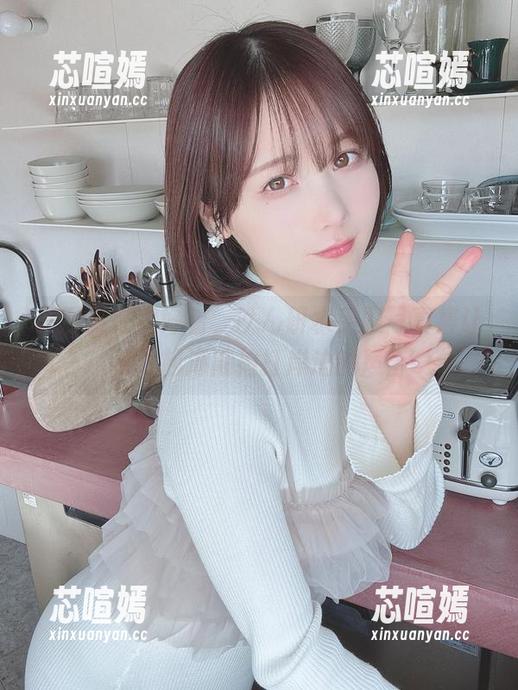 原图实在太好看，けん研水手服写真集让我想起海浪拍打岸边的声音