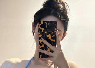 微密圈 – 全套不爱笑的赛琳写真，能不能善待这只‘奶牛’呀！