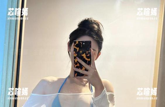 微密圈 - 全套不爱笑的赛琳写真，能不能善待这只‘奶牛’呀！