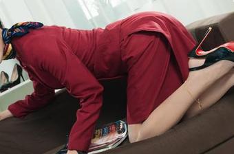 丽柜 – 翻开图包，Vicky的和服在原图中流露出恬静又不失神秘感？