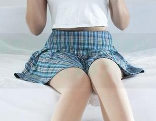 丽柜 – 看完可馨的这组礼服照片，我的衣柜真该受审了！
