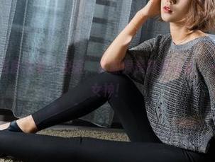 克拉女神 – 当静宜穿上校服，资源像是隐形斗篷，一秒变身校园女神！