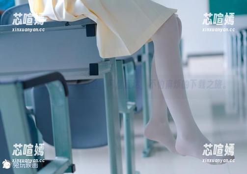 兔玩映画：短裙和白丝，网盘直达，不怕麻烦的下载之旅。