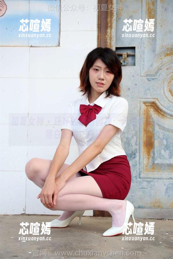 初夏女神-环环 初夏女神 - 环环的高清图集:天使其实是黑白配的“白富美”!
