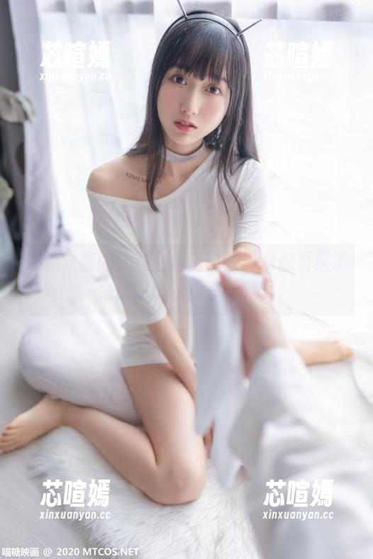 喵糖映画的穹妹白裙资源放得我都看呆了，旁边的小伙伴在干嘛呢？