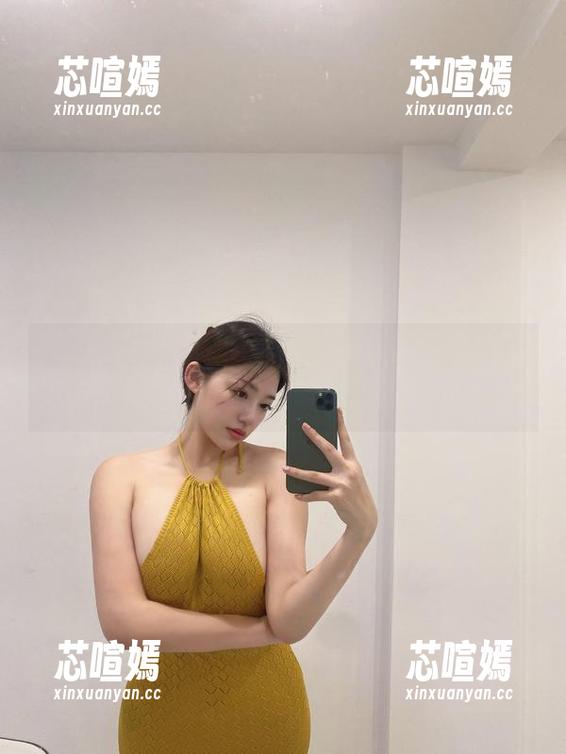 微密圈 - 外表倾城的奶宝妹纸，图包里的御姐神秘
