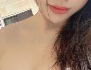 微密圈 – 倒数计时…奶宝妹纸的红色定制作品即将上线，准备好要“惊艳”了吗？