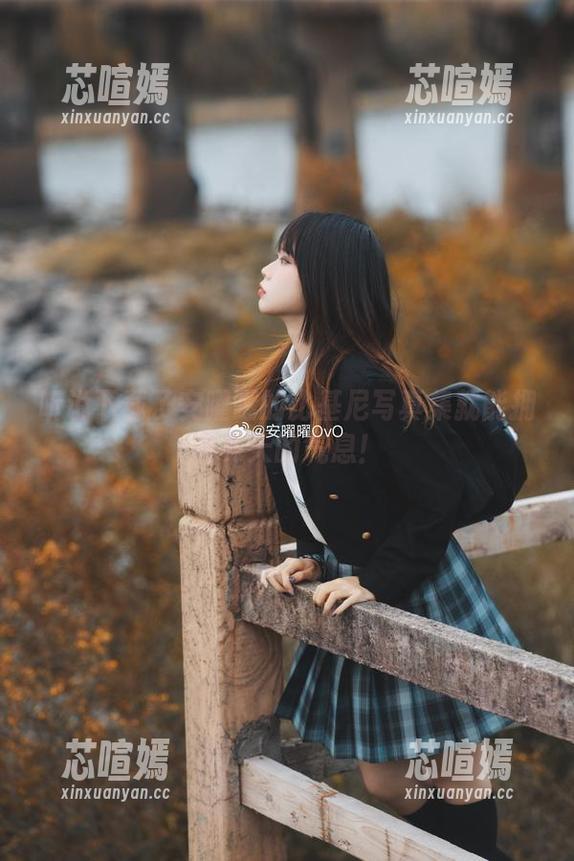 听说下载了安曜曜的比基尼写真集就能拥有夏天的气息！