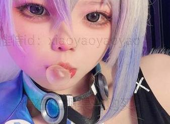 小瑶幺幺的蓝白条纹作品，追寻条纹和牛仔工具的浪漫！