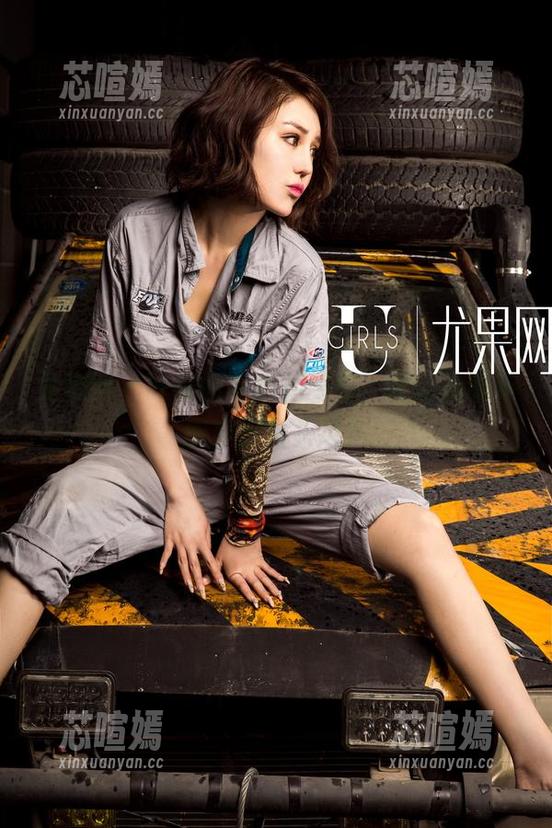 尤果网 - 叶希的高清礼服秀，谁说礼服不能穿出街头风？