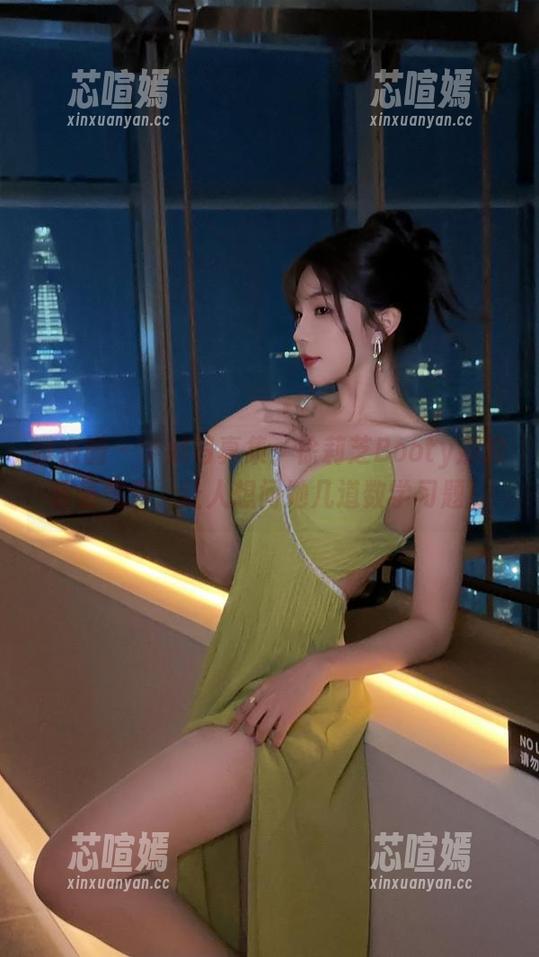 微密圈 - 学妹写真集：徐莉芝Booty那股青春气息，让人想问她几道数学习题！