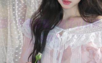 定制校服？只要你敢，怡子yiii帮你摆posar！