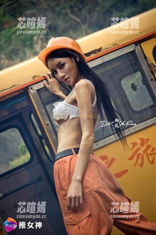 推女神 - 闲聊AZHUA的白裙美图，私拍发糖时刻！