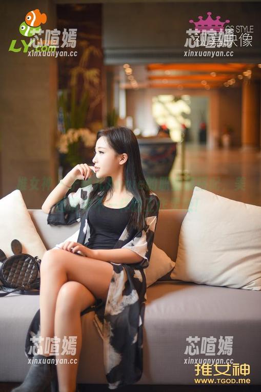 推女神-子纯儿Annie 推女神 - 子纯儿Annie的职业装搭配,美图带来不一样的工作灵感!