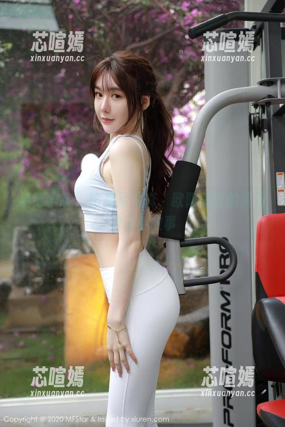 模范学院 - 比基尼写真，欧阳美萱的夏日沙滩小故事