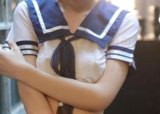 模范学院 – 聊聊水水er，图包和她的妹妹，下载即享清新体验！