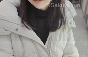 樱群的瑜伽图，高清到让人想打包带走吗？