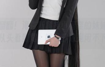 随便翻翻！海克斯科技小蛋糕的妹妹美图，我从头看到尾，嘴巴却像是闲不下来！