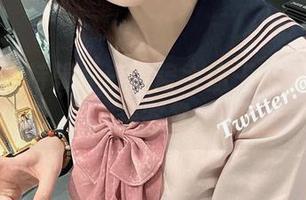 撩人腿部特辑——眼酱大魔王w美脚写真合集鉴赏。