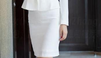 秀人网 – 女仆风格的HeyuZhang，推出美图图包，敌不过的诱惑和撒娇啊！