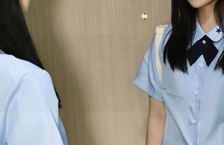 秀人网 – 哇，夏馨瑶又发新写真了，这少女的无辜勾引人心，真难抗拒。