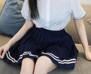 秀人网 – 奶油妹妹的最新作品，裸足让人来不及反应，真可怕。