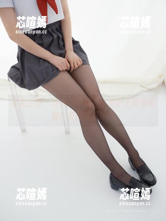 紧急企划 - 原图大奉送，小恩护士装你敢看？开服装秀咯！