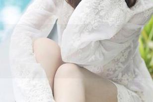 美媛馆 – 从“泳装”图包里找乐子，朱可儿Flower的姿态总能让人心里一震。
