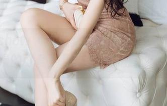 花漾show – 尤妮丝Egg的全套写真，聒噪的可爱，几乎要把我融化了。