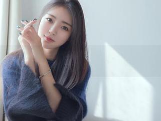 花漾show – 原图来啦，私拍里的思淇Sukiiii和她的镂空姿态。