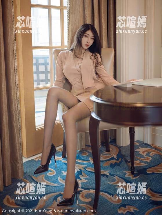 花漾show - 艾栗栗栗栗栗栗吖全套图集：天台上那个懒洋洋的侧脸，真想拉她去喝咖啡。