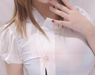 糟糕！打开全套下载就被蜜汁猫裘的羊蹄魅魔给吸引，谁没事爱小动物？
