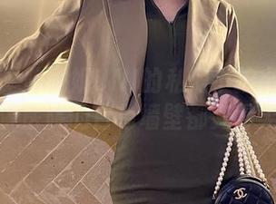 微密圈 – 陈妮妮UNI的私房小护士图集——好像医院的白色墙壁都变得柔软了