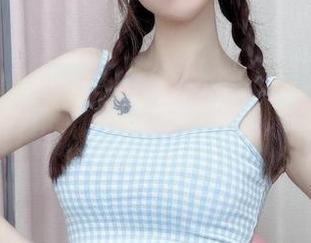 不仅仅是“鹿八岁baby”，肉丝写真也足以引人沉醉，美图真心不错